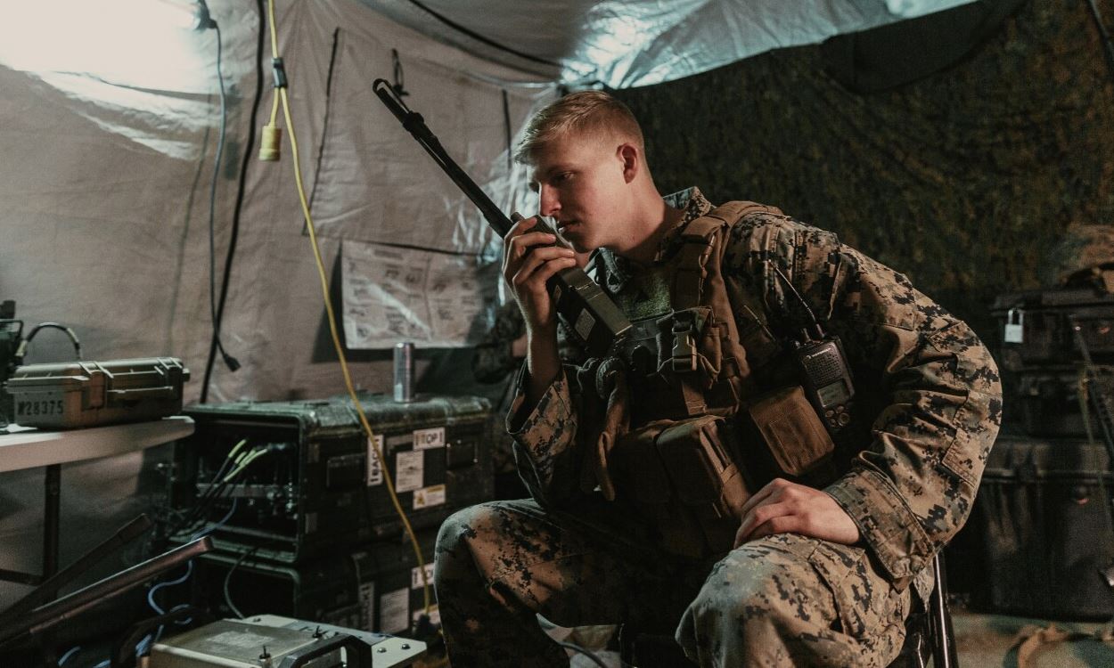 Signal Lines in the Smoke