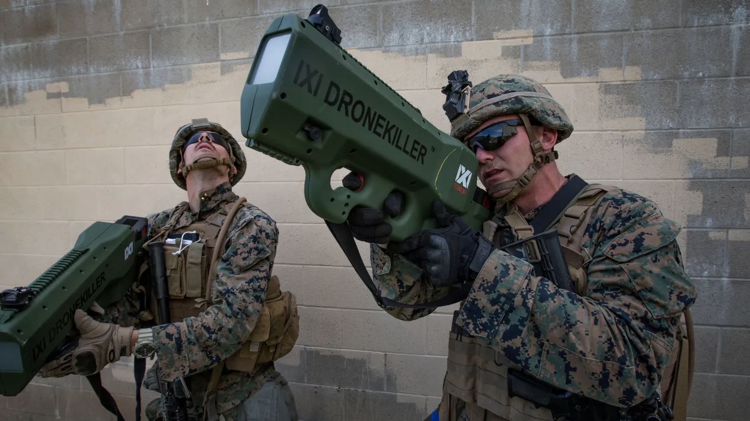Engines of Strategy Beneath the Shifting Front